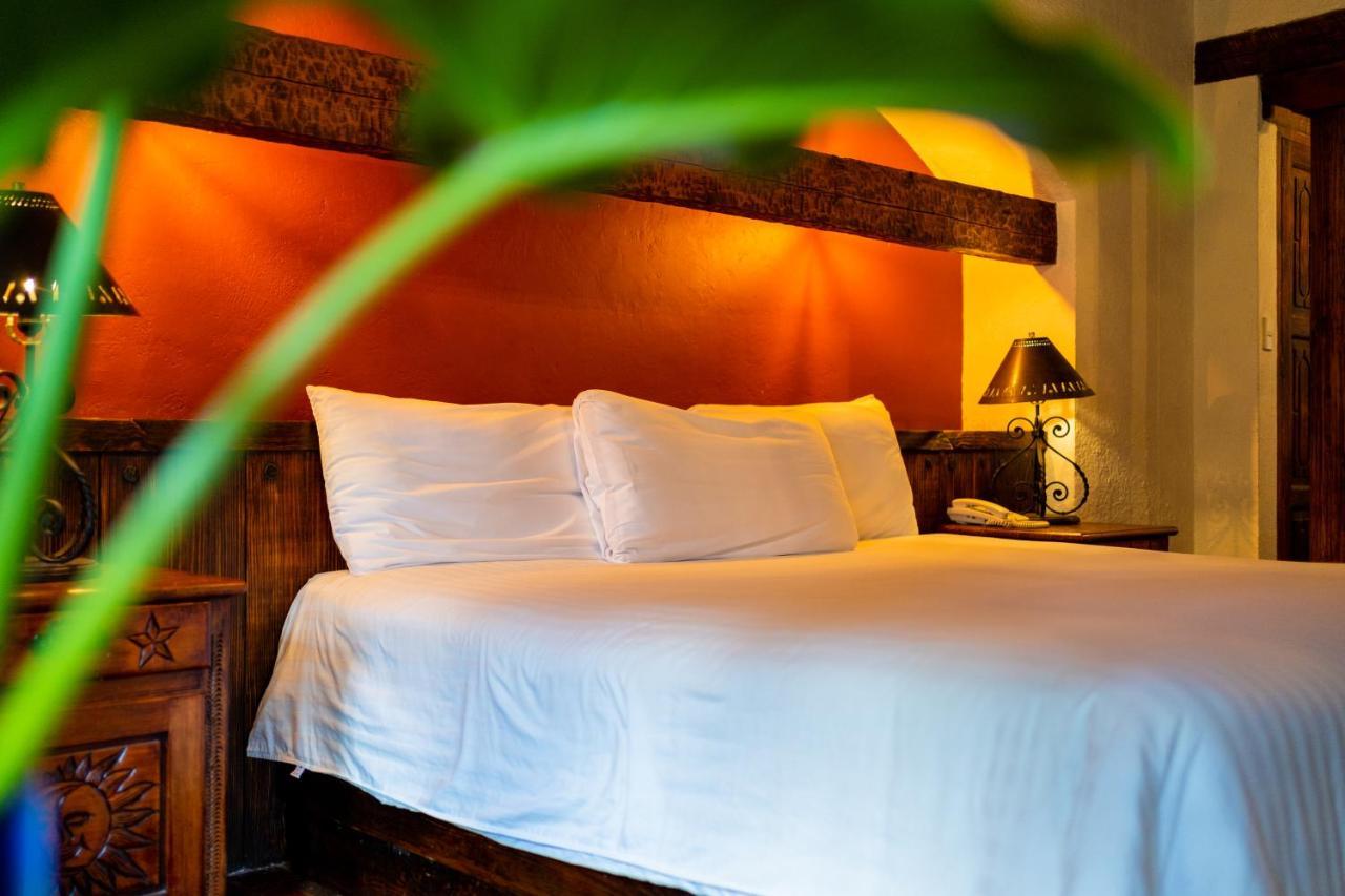 Hosteria San Felipe Pátzcuaro Buitenkant foto