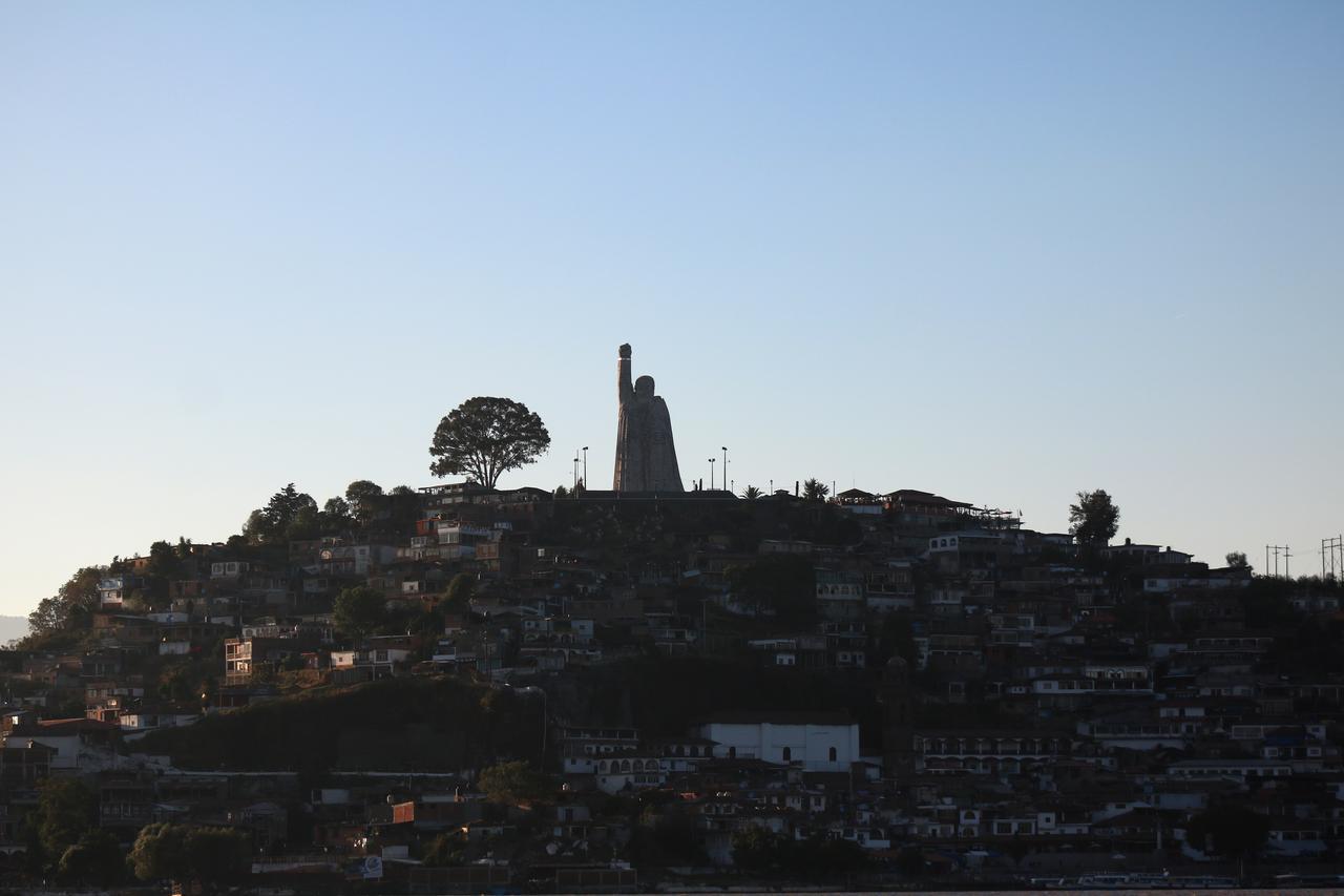 Hosteria San Felipe Pátzcuaro Buitenkant foto
